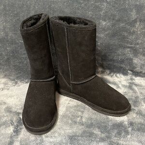 BEARPAW Emma Black Tall Boots ~ 9
